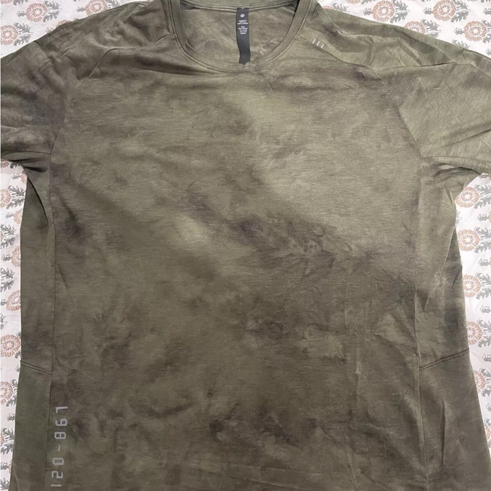 Men’s Lululemon Always Agile Short Sleeve Shirt Dark Olive Size XL